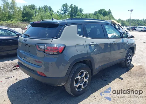 2022 Jeep Compass Trailhawk 4X4 из США, поврежденный, VIN 3C4NJDDB4NT193706